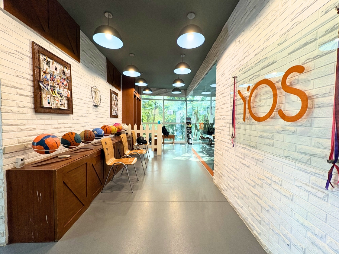 Inside YOS Physiotherapy Clinic Bengaluru